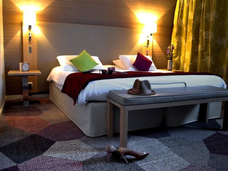 Mercure Carcassonne La Cite Екстериор снимка