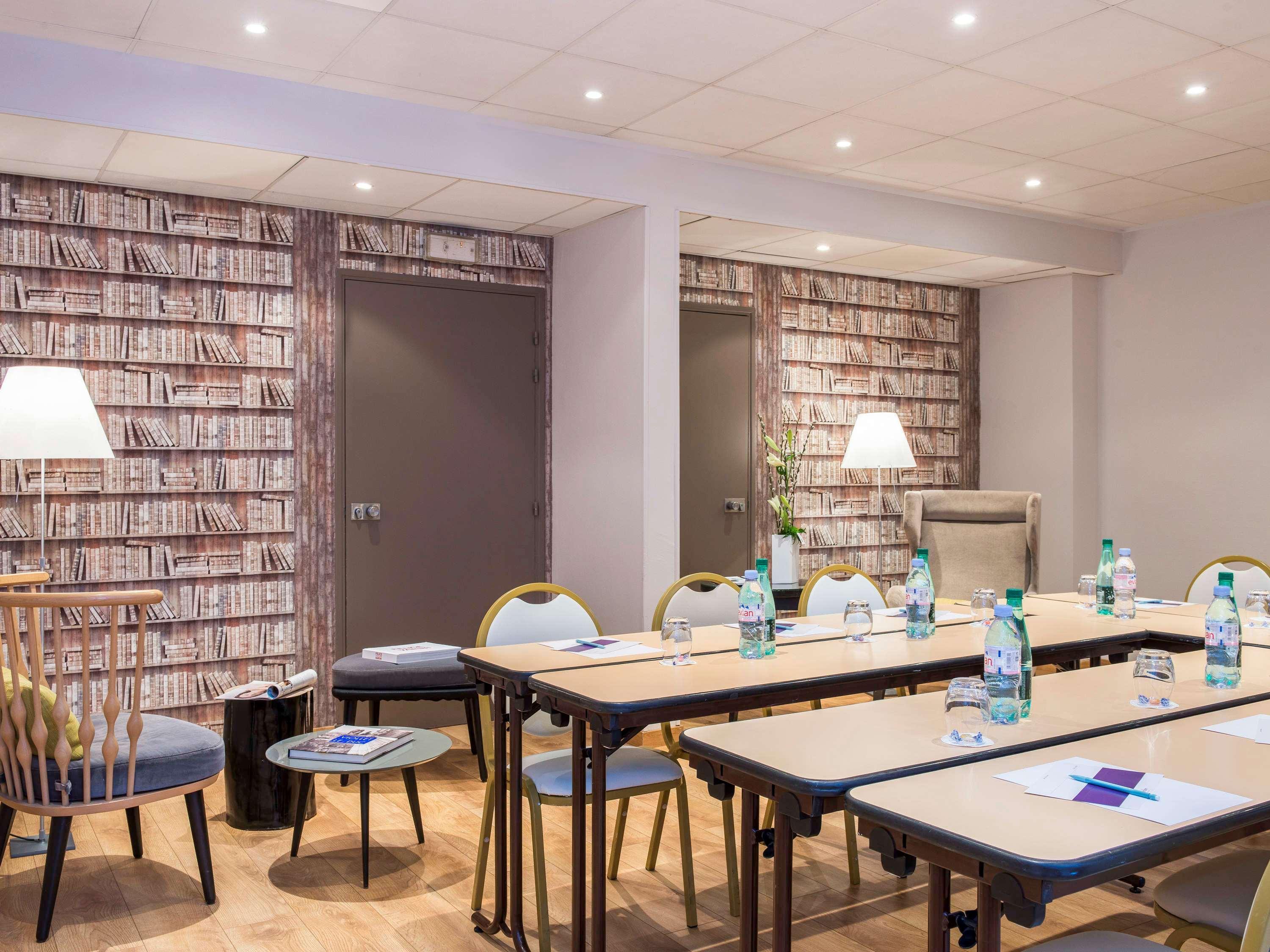 Mercure Carcassonne La Cite Екстериор снимка