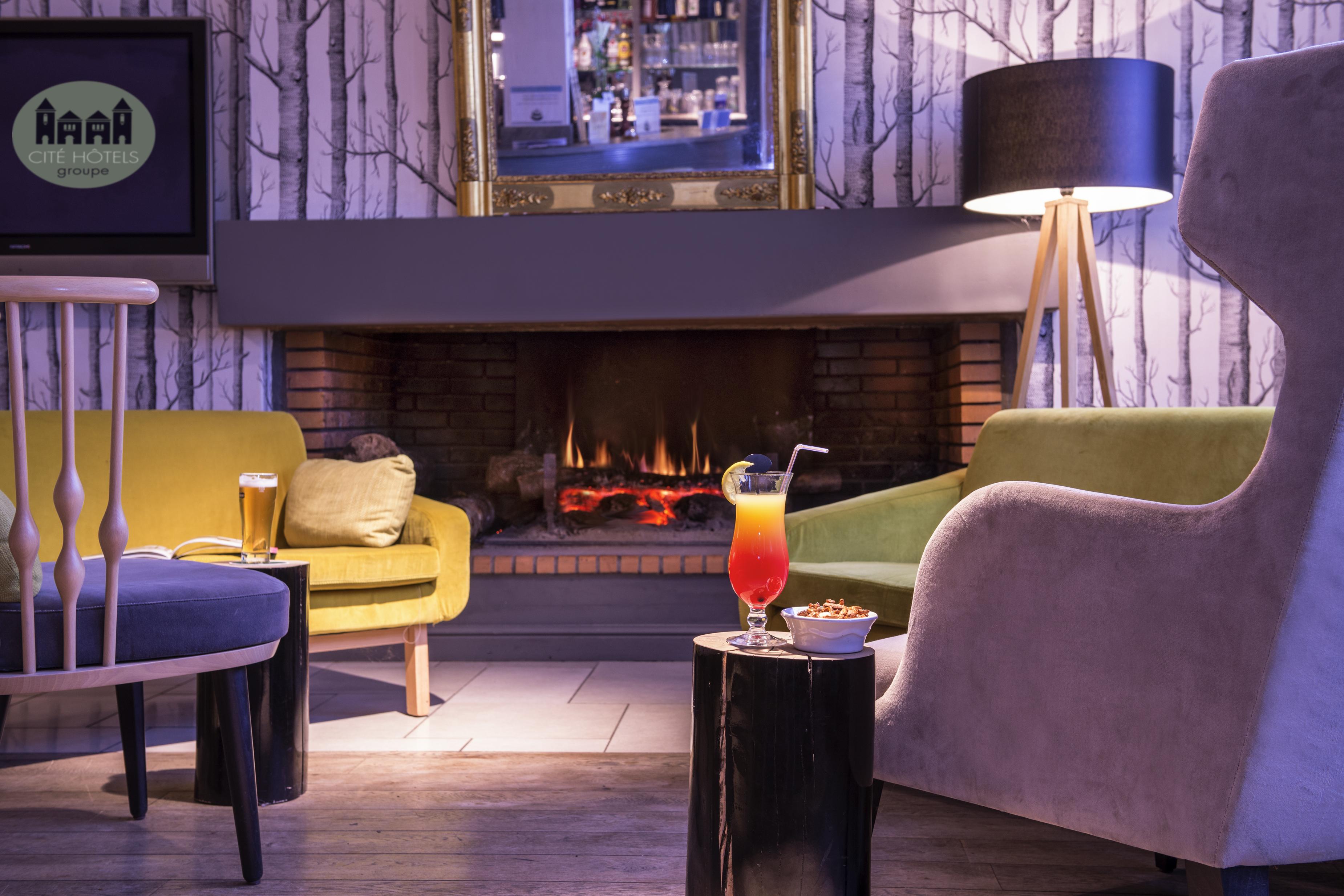 Mercure Carcassonne La Cite Екстериор снимка