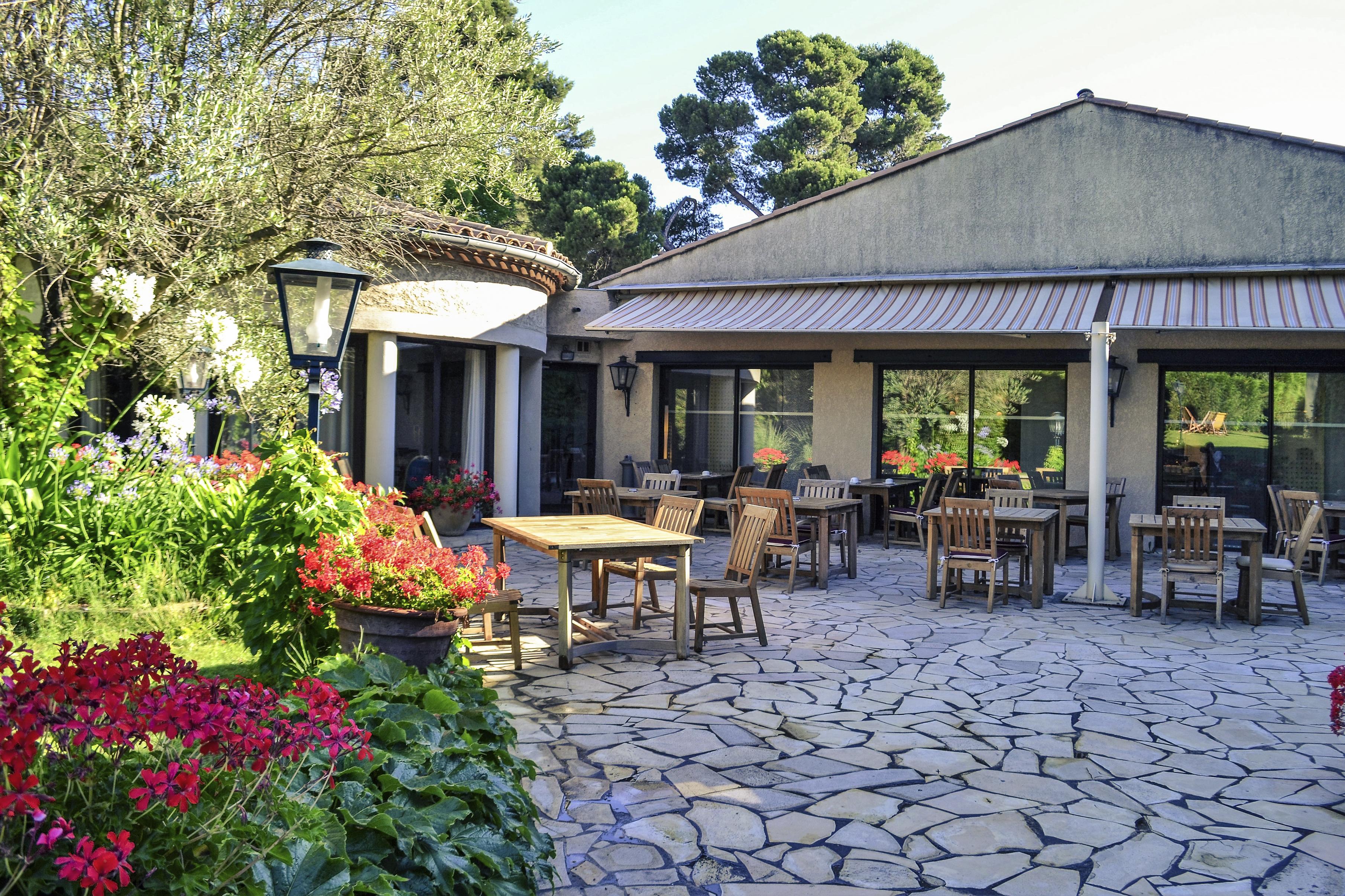 Mercure Carcassonne La Cite Екстериор снимка