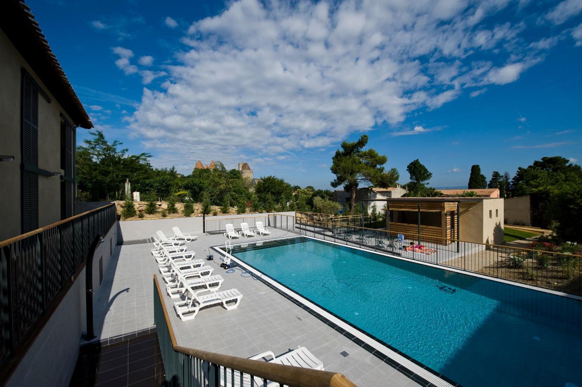 Mercure Carcassonne La Cite Екстериор снимка