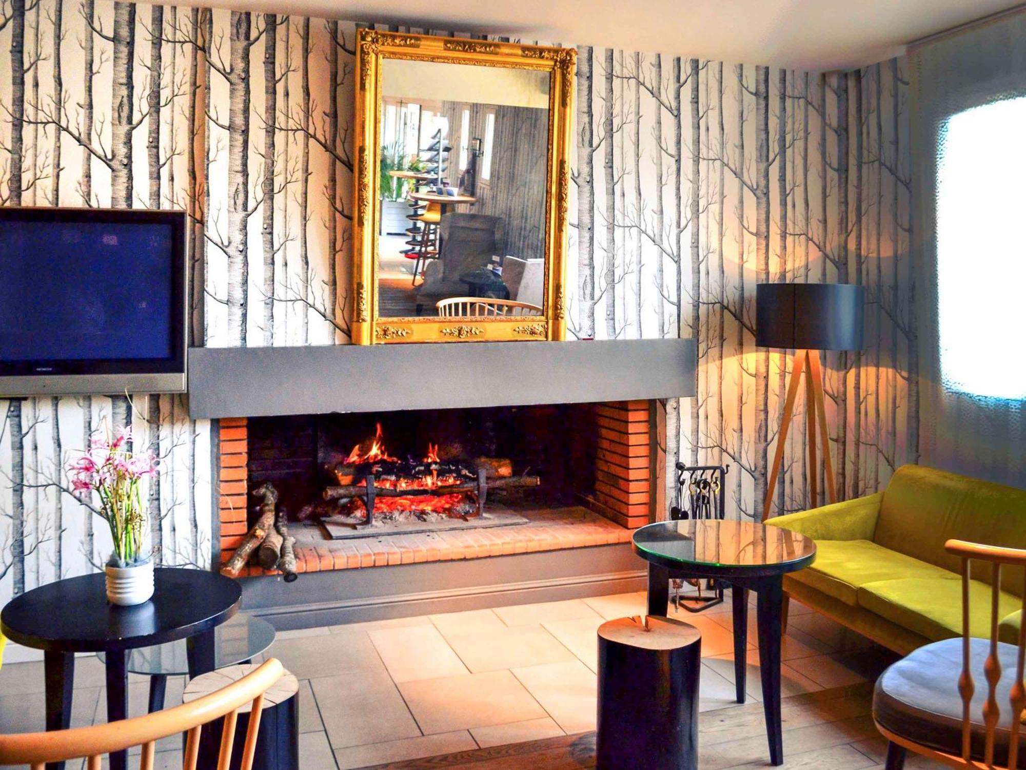 Mercure Carcassonne La Cite Екстериор снимка
