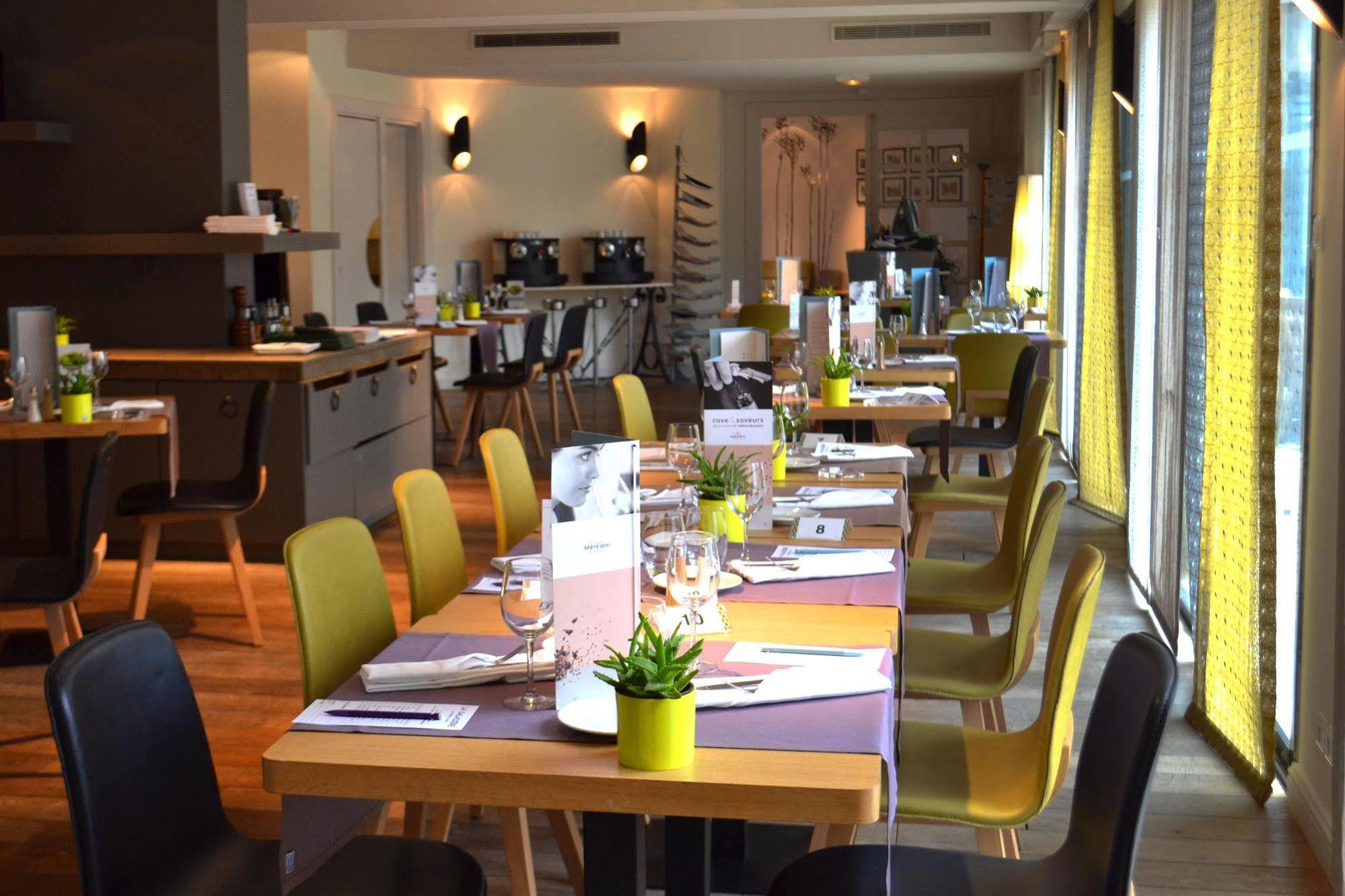 Mercure Carcassonne La Cite Екстериор снимка
