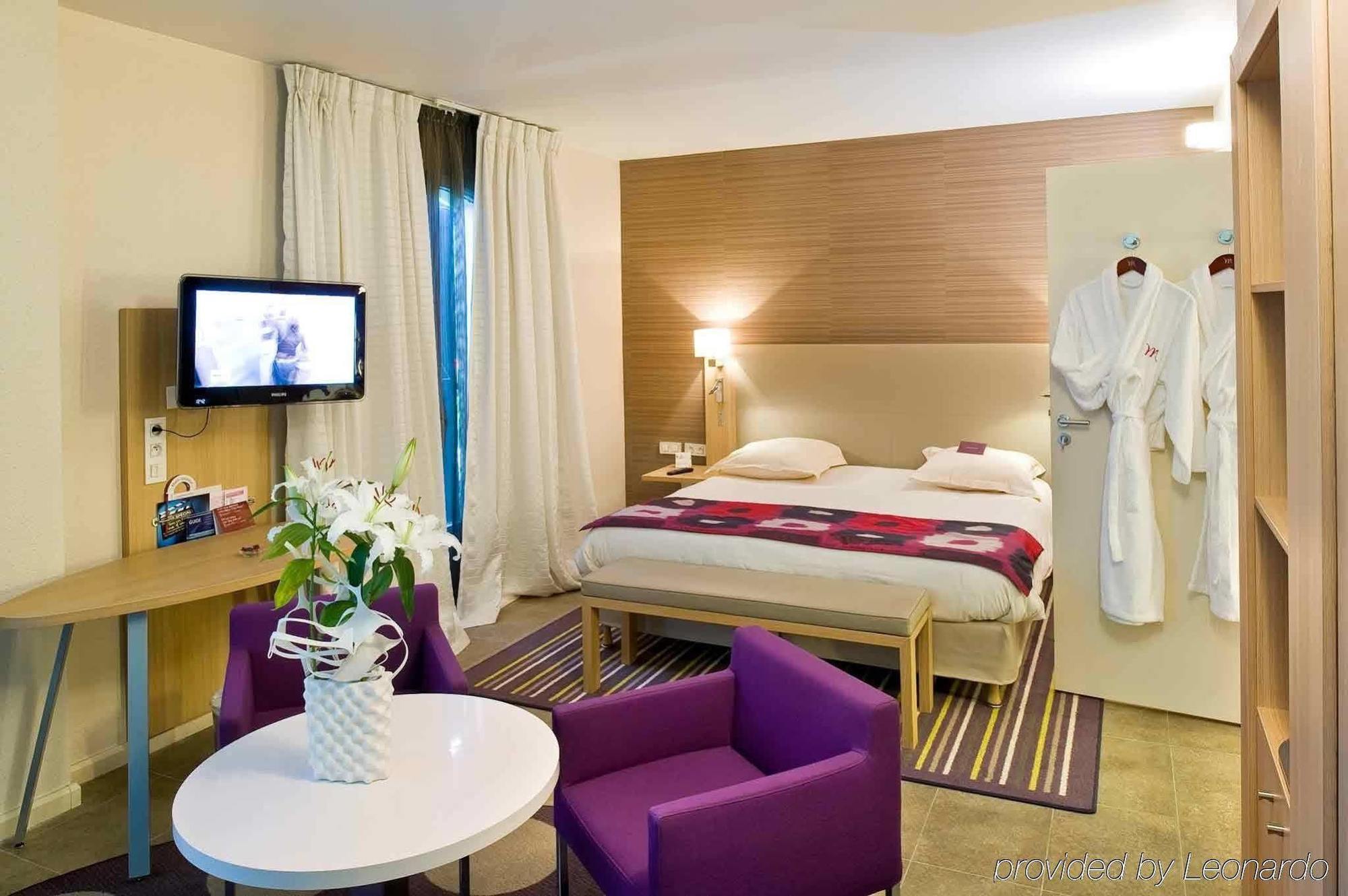 Mercure Carcassonne La Cite Екстериор снимка
